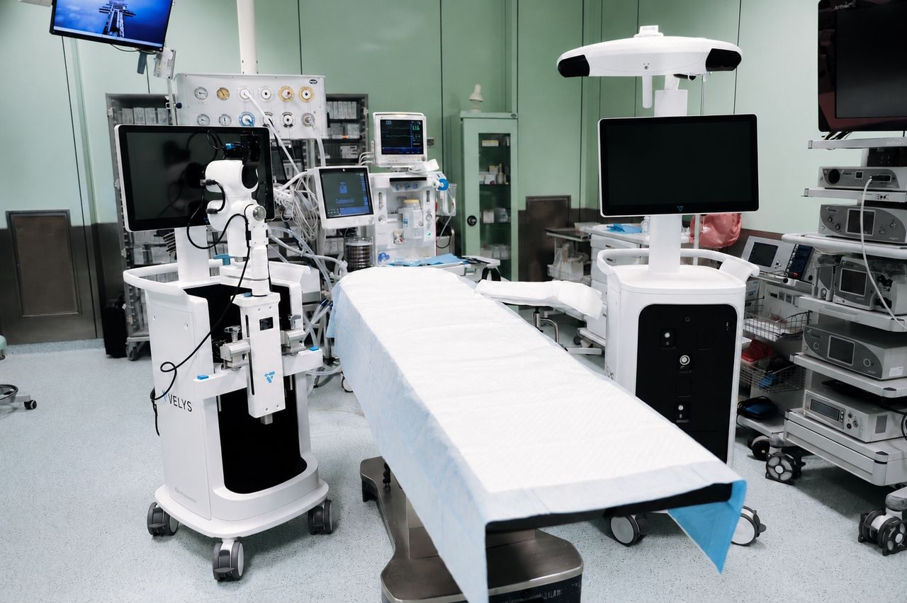 Szpital Świętej Trójcy w Płocku ma robota VELYS™. Nowoczesna technologia do operacji kolana