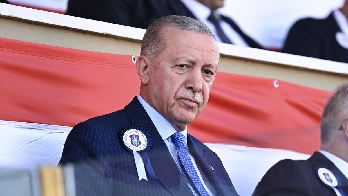 ISTANBUL, TURKIYE - AUGUST 31: Turkish President Recep Tayyip Erdogan attends the National Defense University (MSU) Naval War College Commencement and Flag Handover Ceremony in Tuzla, Istanbul on August 31, 2024. (Photo by Arif Hudaverdi Yaman/Anadolu via Getty Images)