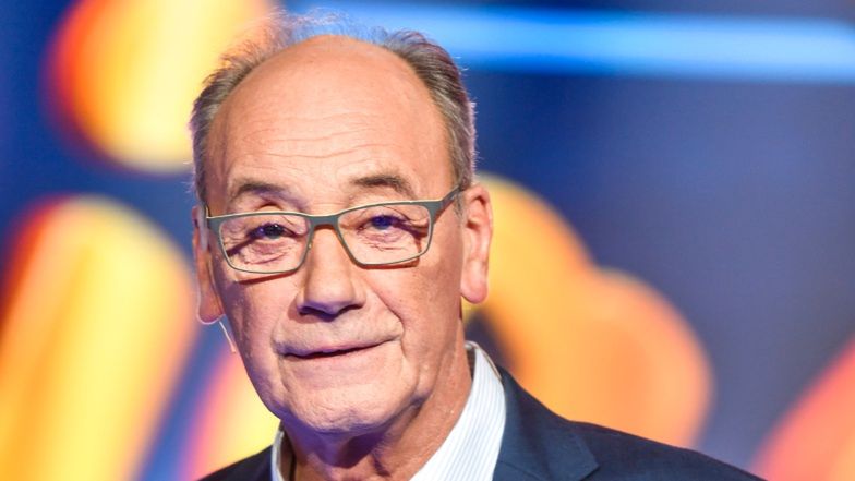 Internauci MASAKRUJĄ Dariusza Szpakowskiego po meczu Szwecja-Polska