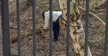 Kobieta przyłapana. Ręce opadają. "Przykra sytuacja"