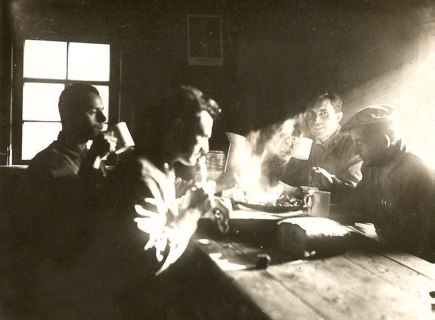 Niesamowita historia fotografa, który dokumentował początki ZSRR. Takich zdjęć jest bardzo mało 22