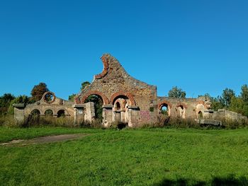 Świętokrzyskie: Ruiny walcowni w Nietulisku Dużym
