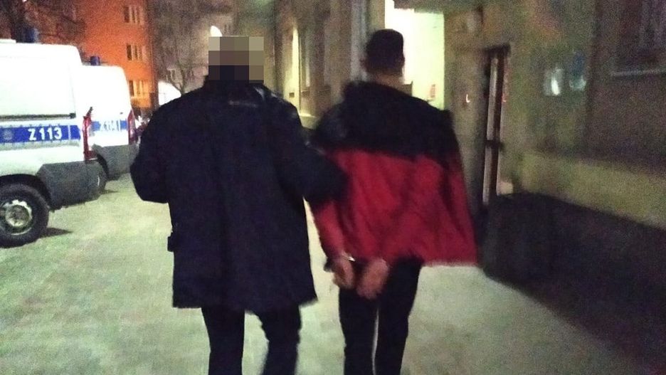 Warszawa. Mężczyzna zatrzymany przez policjantów