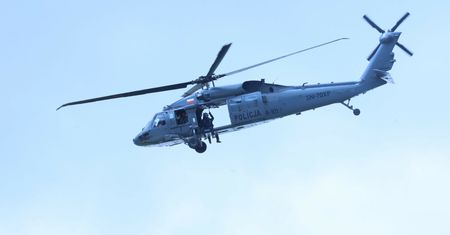 Akcja przy warszawskim rondzie. Na miejscu policja i kontrterroryści