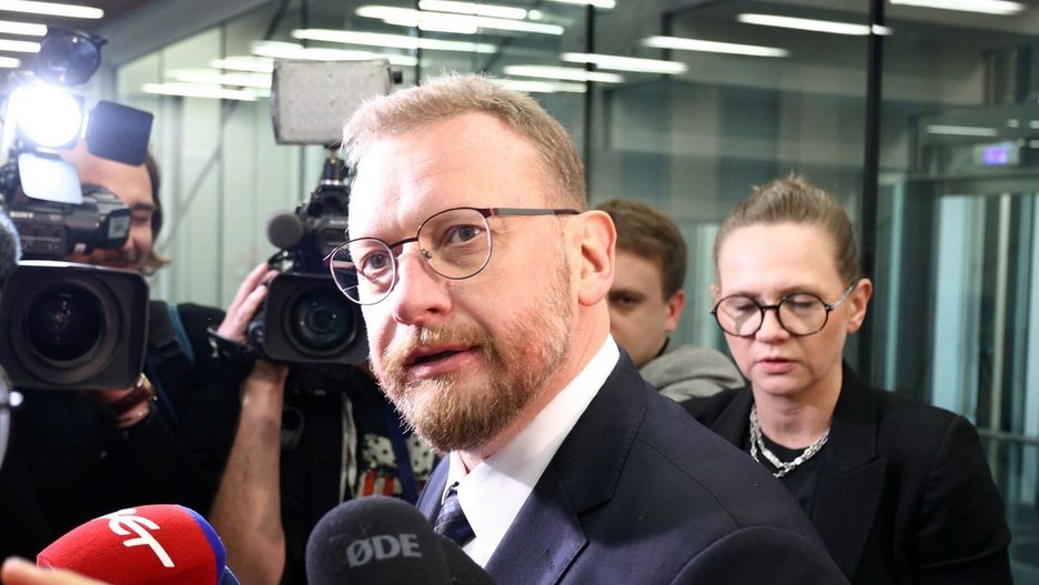 Konsternacja na komisji śledczej. Szumowski nie wiedział, ile ma lat