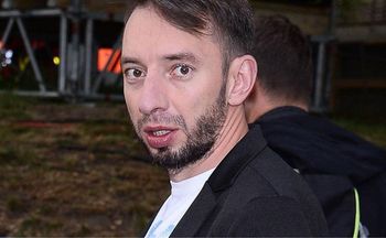 459 zł renty i grupa inwalidzka. Ujawnia, jak wyglądało jego życie