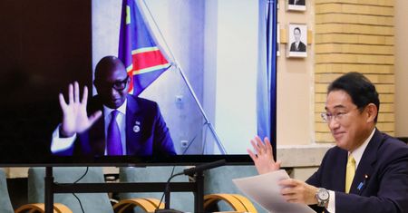 Rosja i Chiny kupują sobie Afrykę. Japonia zamierza wbić klin