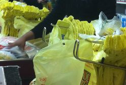 Los bezpłatnych reklamówek jest przesądzony. Opłata recyklingowa obejmie wszystkie sklepy