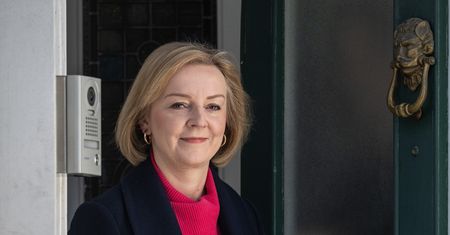 Ale afera. Była premier ukradła szlafroki i kapcie? Nie chce zapłacić