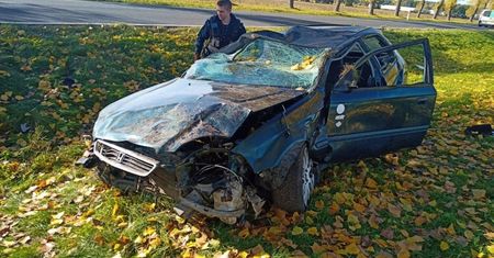 Honda roztrzaskała się pod Sulechowem. Prowadził kompletnie pijany Gruzin. Nie mógł dmuchnąć w alkomat