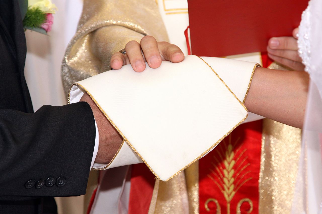 Sprzedają fałszywe dokumenty kościelne. Kuria ostrzega przed oszustami