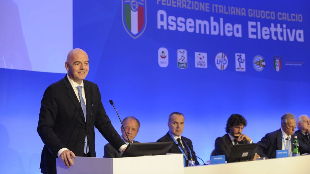 Gianni Infantino podczas przemowy