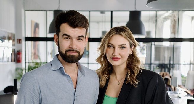 Agencja hoh wzmacnia zespół