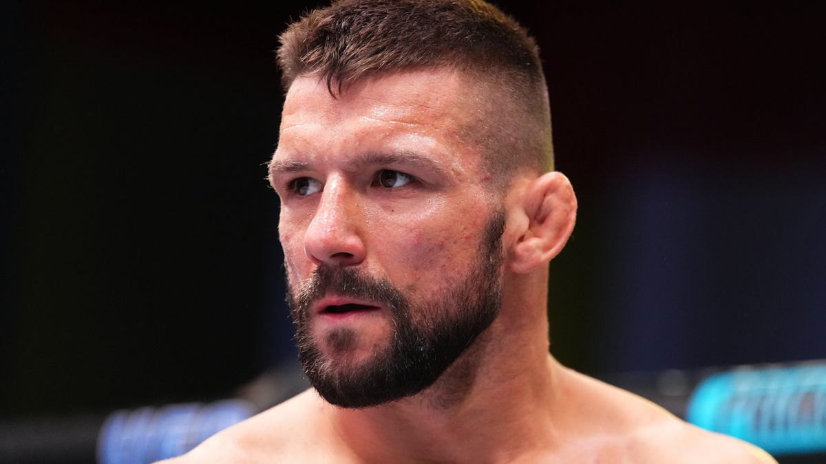 LAS VEGAS, NEVADA - SEPTEMBER 23: Mateusz Gamrot of Poland prepares to face Rafael Fiziev of Kazakstan in a lightweight fight during the UFC Fight Night event at UFC APEX on September 23, 2023 in Las Vegas, Nevada. (Photo by Chris Unger/Zuffa LLC via Getty Images)