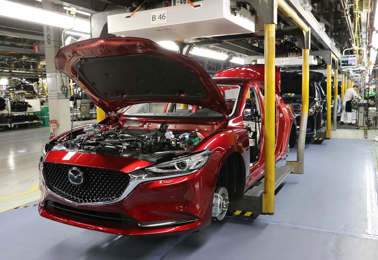 Mazda 6 na linii produkcyjnej w Hofu