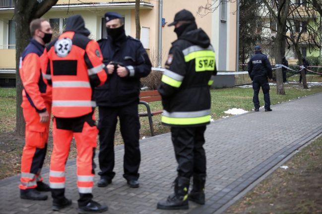 Warszawa. Trzypiętrowy budynek przy ulicy Zarankiewicza