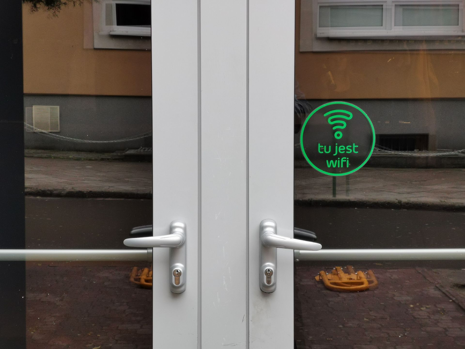 Honor 20 i 20 Pro oficjalnie. Ma poczwórny aparat z rekordowo jasną optyką 19