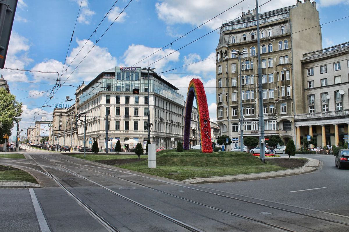 Wiosną stanie nowa Tęcza na pl. Zbawiciela