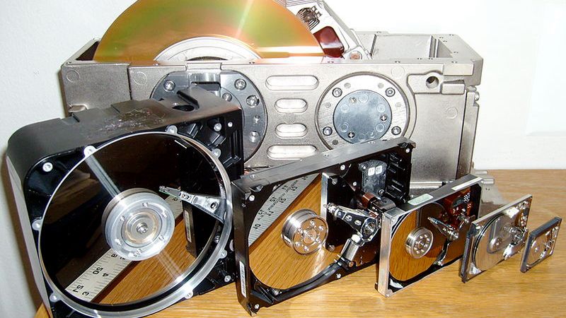 Nośniki danych [cz. 4] - pomysły nie skończyły się na twardym dysku 1