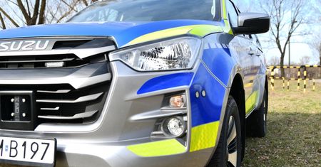 "Obmacywał moją dziewczynę". Kobieta zaalarmowała policję