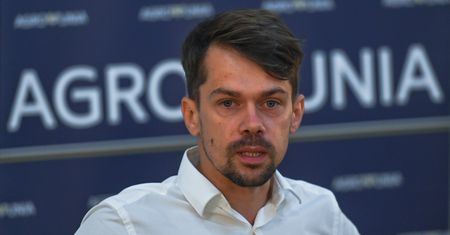 Kołodziejczak potwierdza. "Położyli nam na stole wstępną propozycję"
