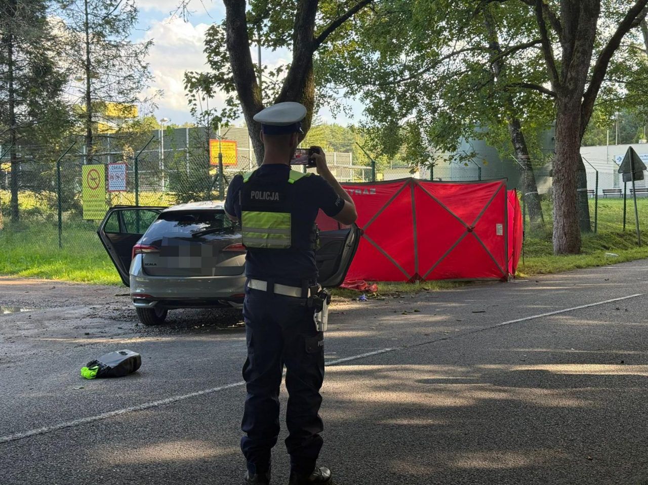 Słupsk: Tragiczny wypadek. Rowerzysta zginął w zderzeniu ze skodą