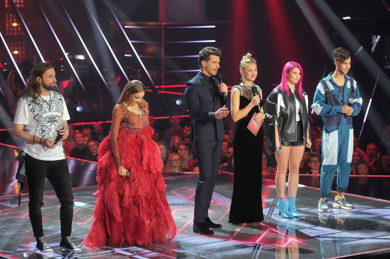 Barbara Kurdej-Szatan, Maja Kapłon, Marta Gałuszewska, Tomasz Kammel, Michał Szczygieł, Łukasz Łyczkowski - The Voice of Poland 2017 rok