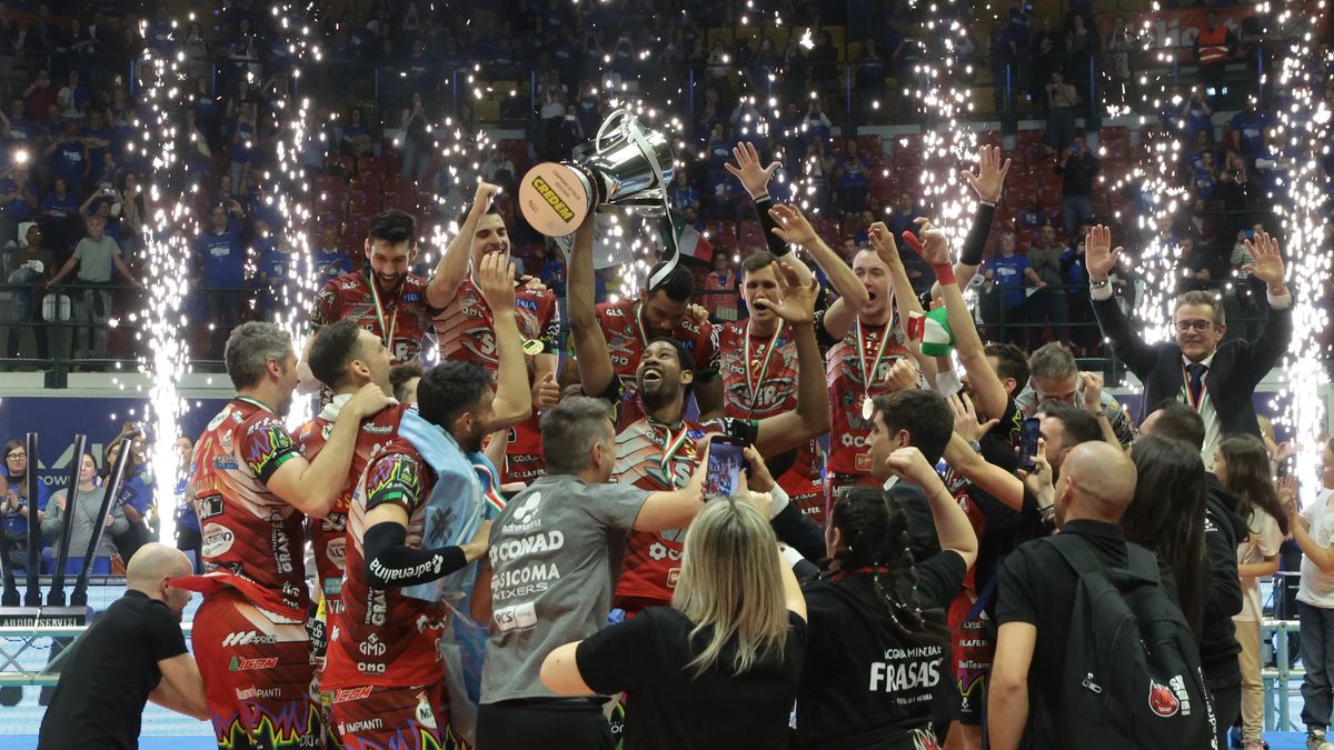 Materiały prasowe / legavolley.it / Tak Sir Susa Vim Perugia świętowała mistrzostwo Włoch