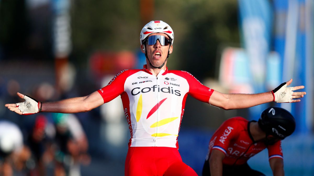 PAP/EPA / Guillaume Horcajuelo / Na zdjęciu: Christophe Laporte