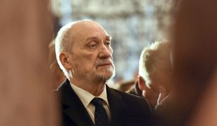 Posiedzenie KRRiT. Kowalski i Paczuska żądają dokumentów od Świrskiego