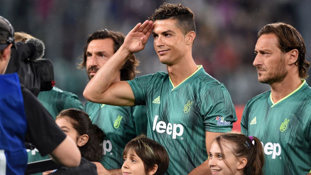 Getty Images / Chris Ricco / Na zdjęciu na pierwszym planie: Cristiano Ronaldo