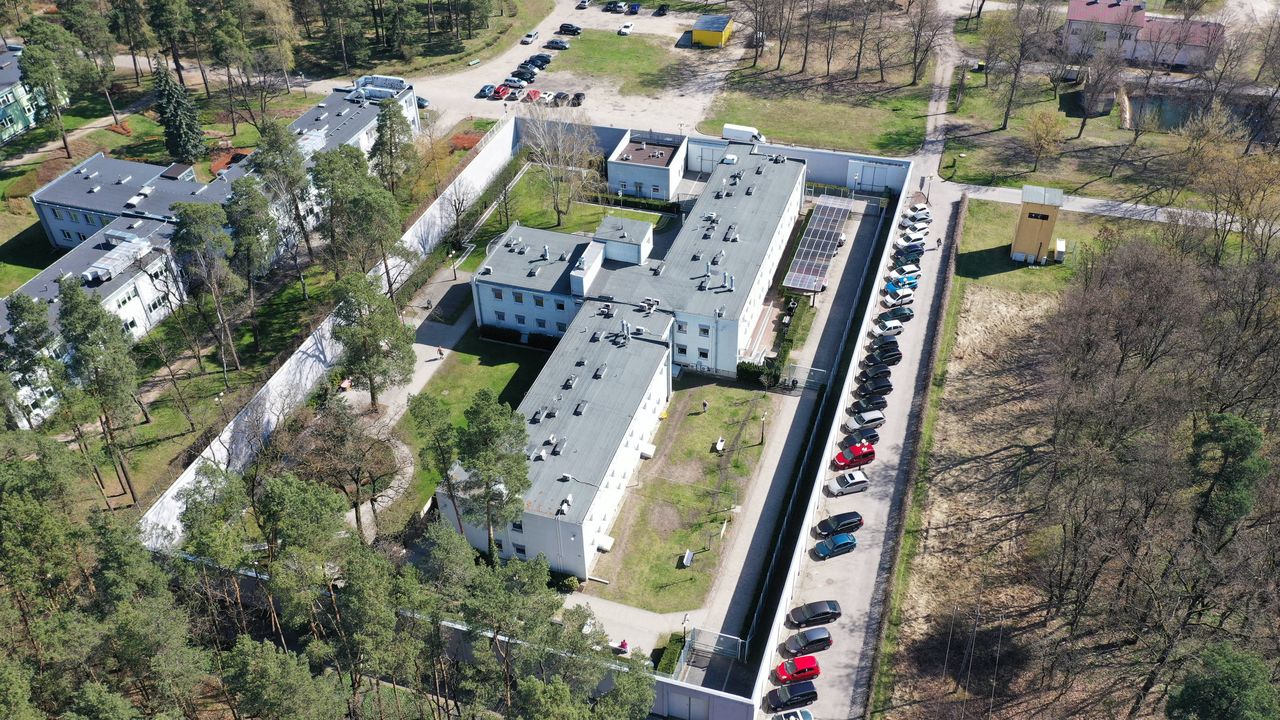 Sprawcy najcięższych przestępstw prowadzili głodówkę w ośrodku. Jest zwrot