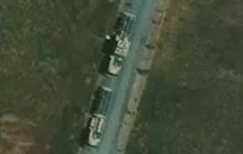 Grają na dwa fronty. Wsparcie dostają pod osłoną nocy