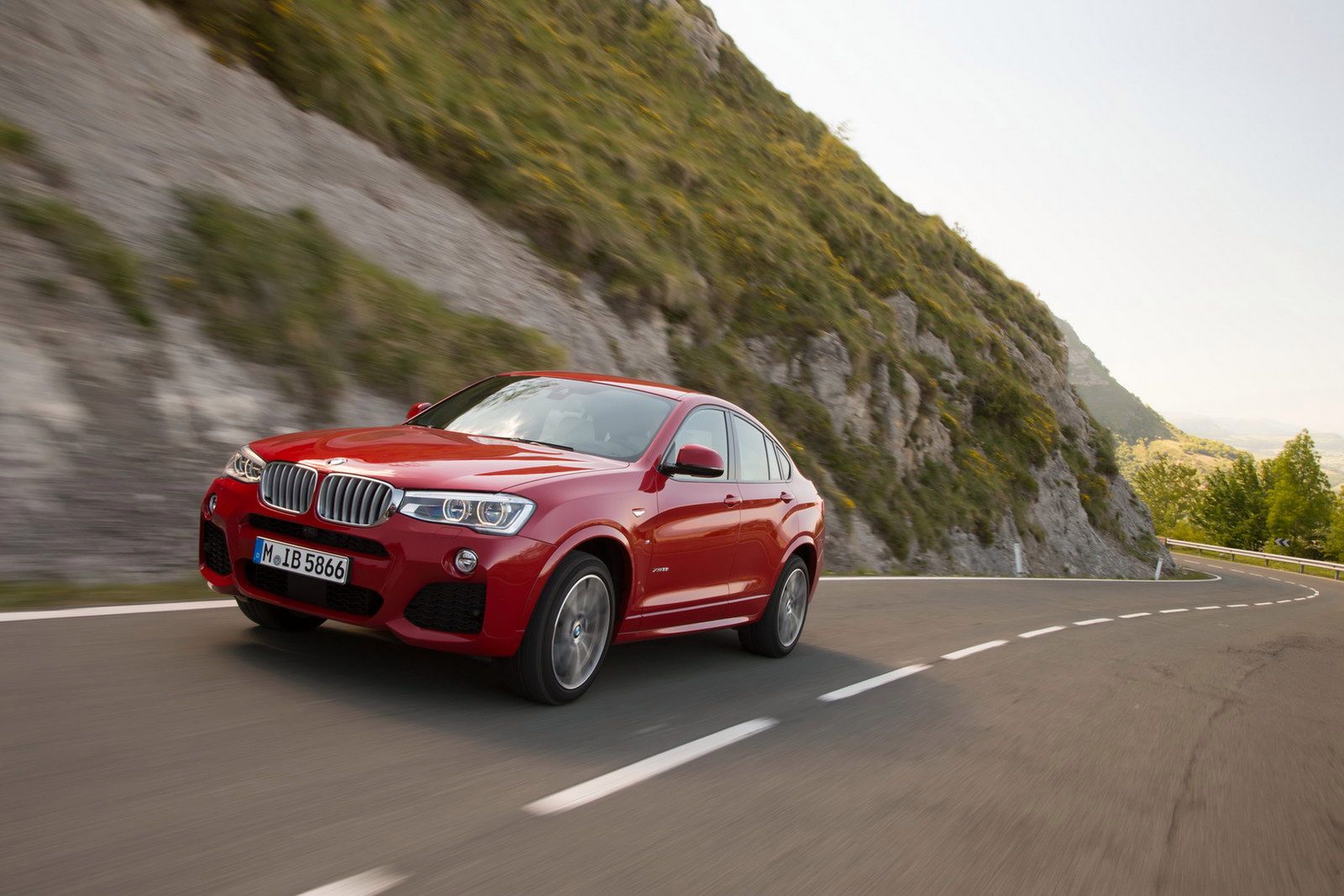 Nowe BMW X4 w oficjalnej galerii zdjęć 15