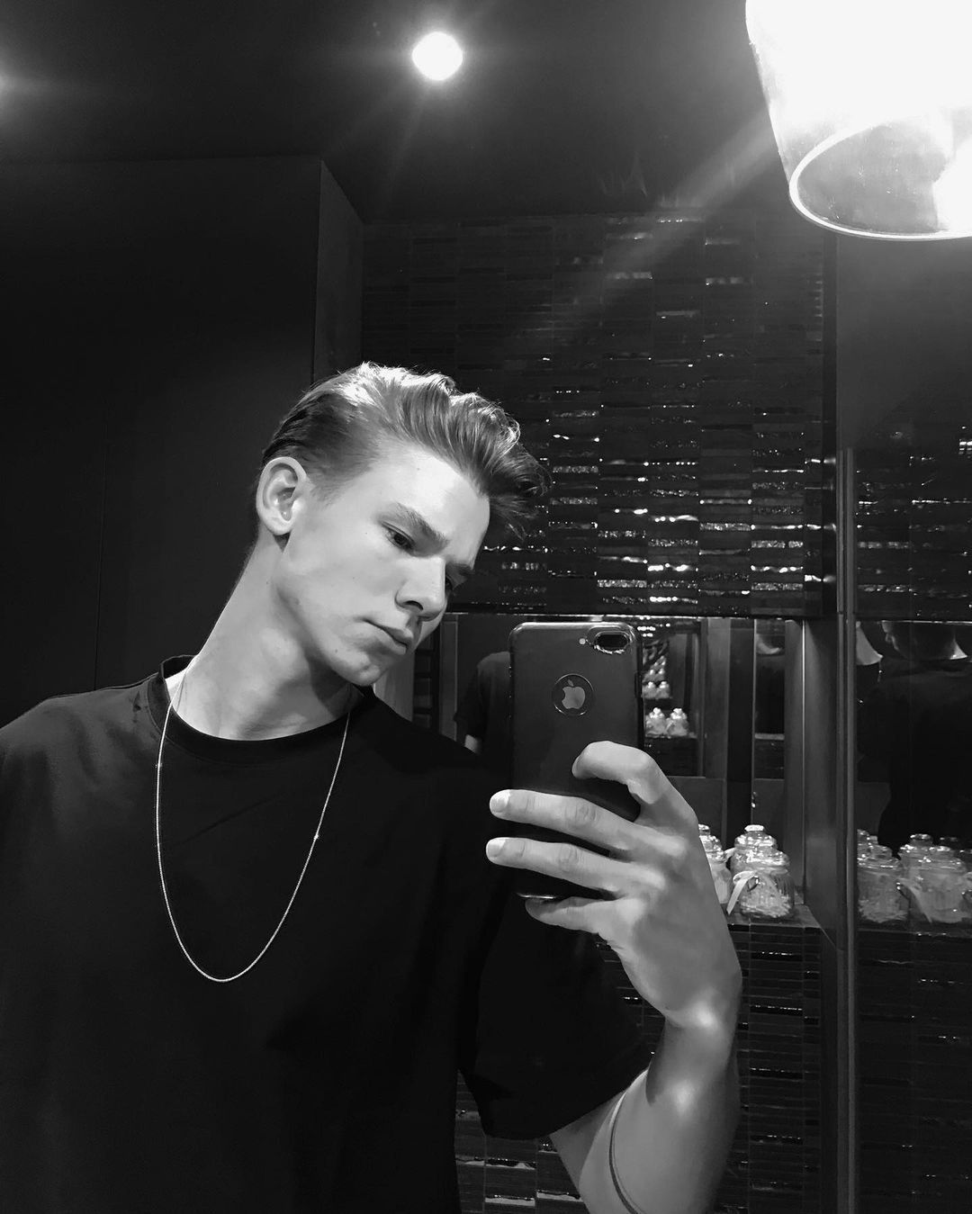 Maciej kręci z kolejną uczestniczką "Top Model"? Ujawnił to jego kolega z programu