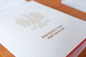 Matura 2025: Wyniki już znane! Sprawdź, jak poradzili sobie uczniowie w Łodzi i województwie łódzkim