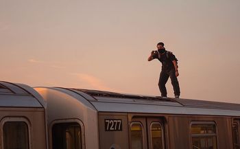 14-latek z Niemiec ciężko poparzony po trainsurfingu. Niebezpieczny trend powraca