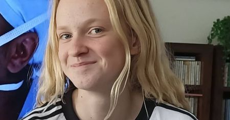 Była uzależniona od tabletu. 13-latka nie żyje