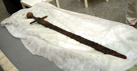 Pogłębiali Odrę, dokonali niezwykłego odkrycia. Badacze już je zabezpieczyli