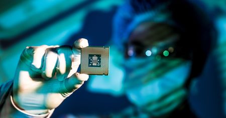 Intel zapowiada procesory Cascade Lake: 48 rdzeni i 12-kanałowy kontroler pamięci