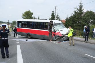 Wypadek busa w Łapczycy. Są ranni