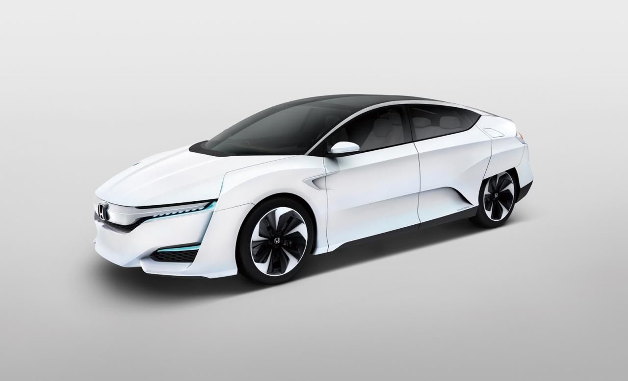 Honda FCV - nowość na ogniwa paliwowe