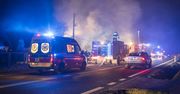 19-letni kierowca i 17-letnia pasażerka nie żyją. Spłonęli w aucie