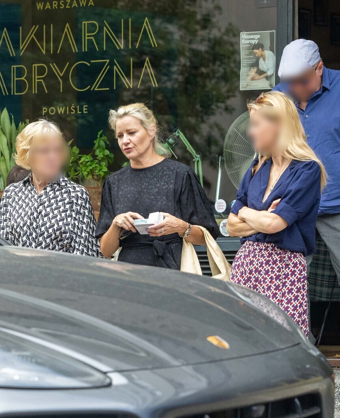 Małgorzata Kożuchowska "przyłapana" z rodzicami i z siostrą