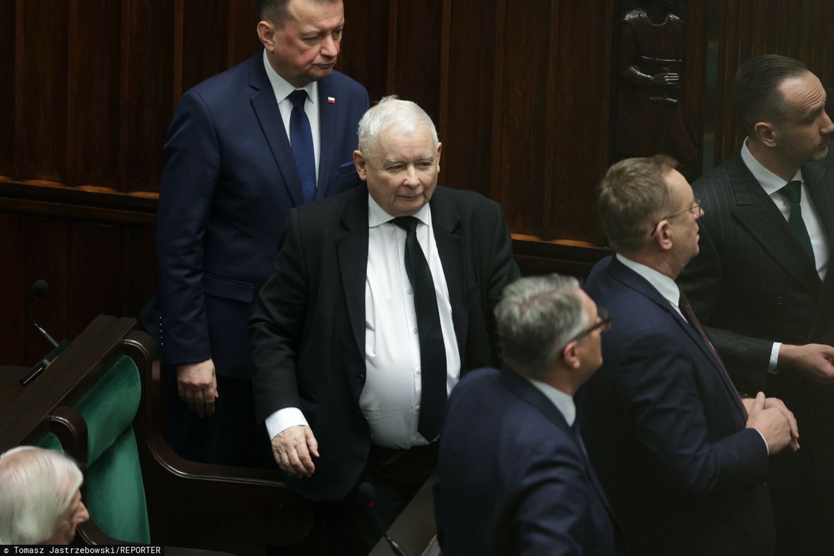 Kaczyński chce wyborów? "Nadzwyczajna sytuacja"