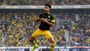 Borussia Dortmund szykuje się na kolejny sezon. Kto odejdzie, kto zostanie?