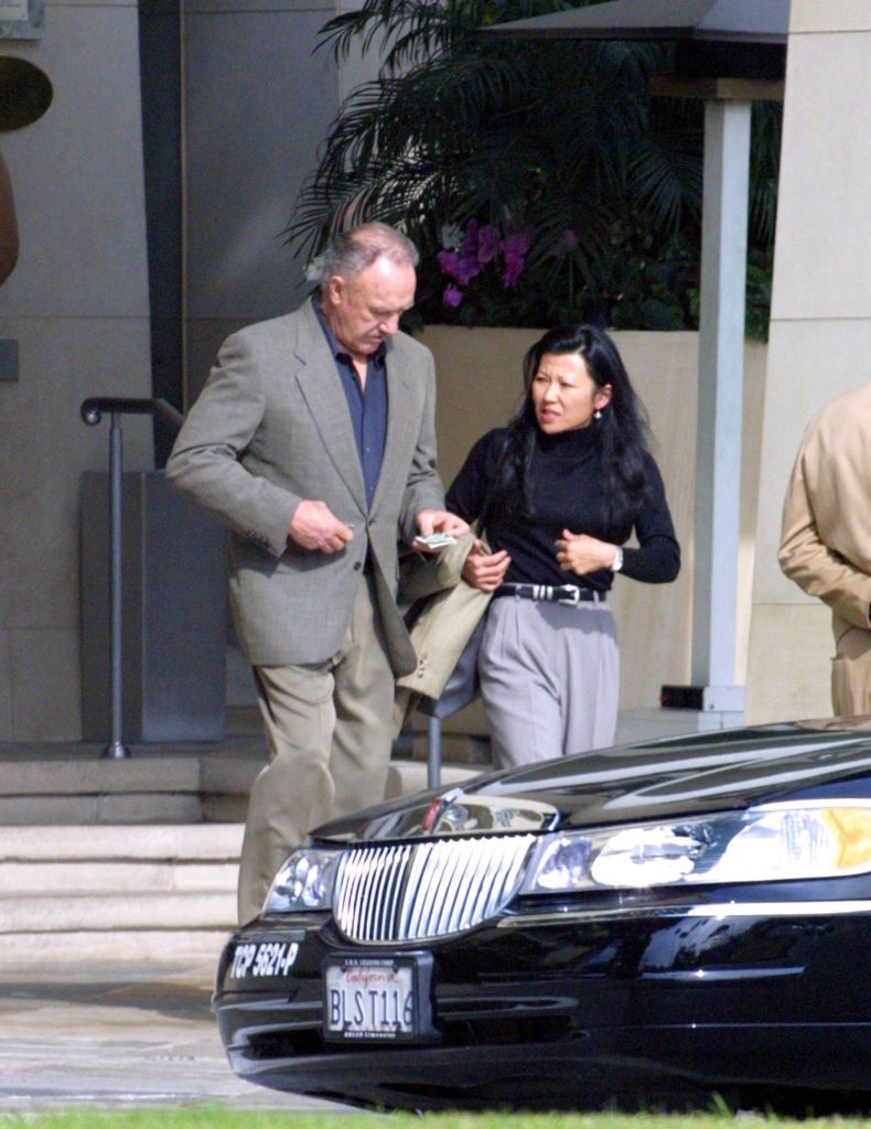Gene Hackman i Betsy Arakawa