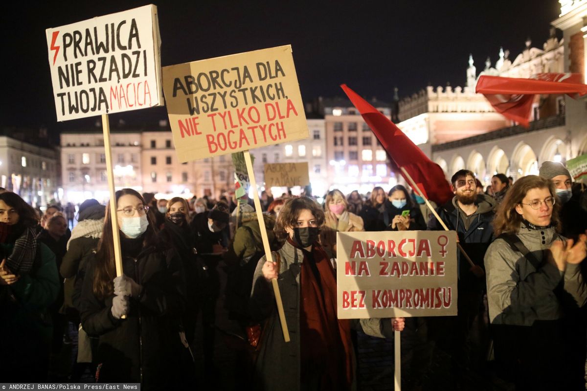 Protest przeciwników zmian w prawie aborcyjnym, Kraków 2021 