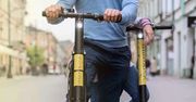 Gorzów: Nastolatek na hulajnodze elektrycznej wjechał matkę z wózkiem