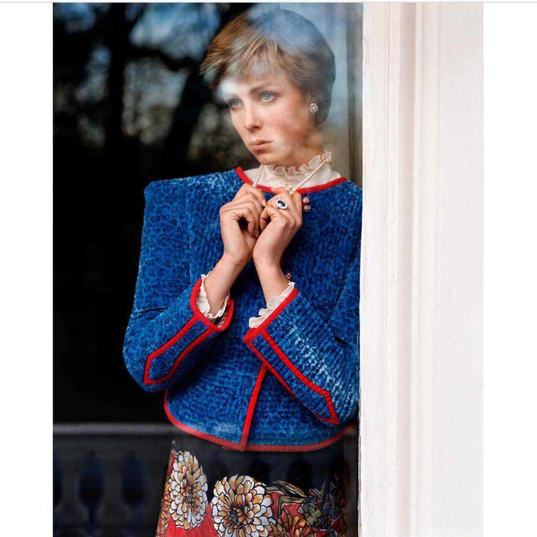 Edie Campbell jako księżna Diana w Vogue Paris